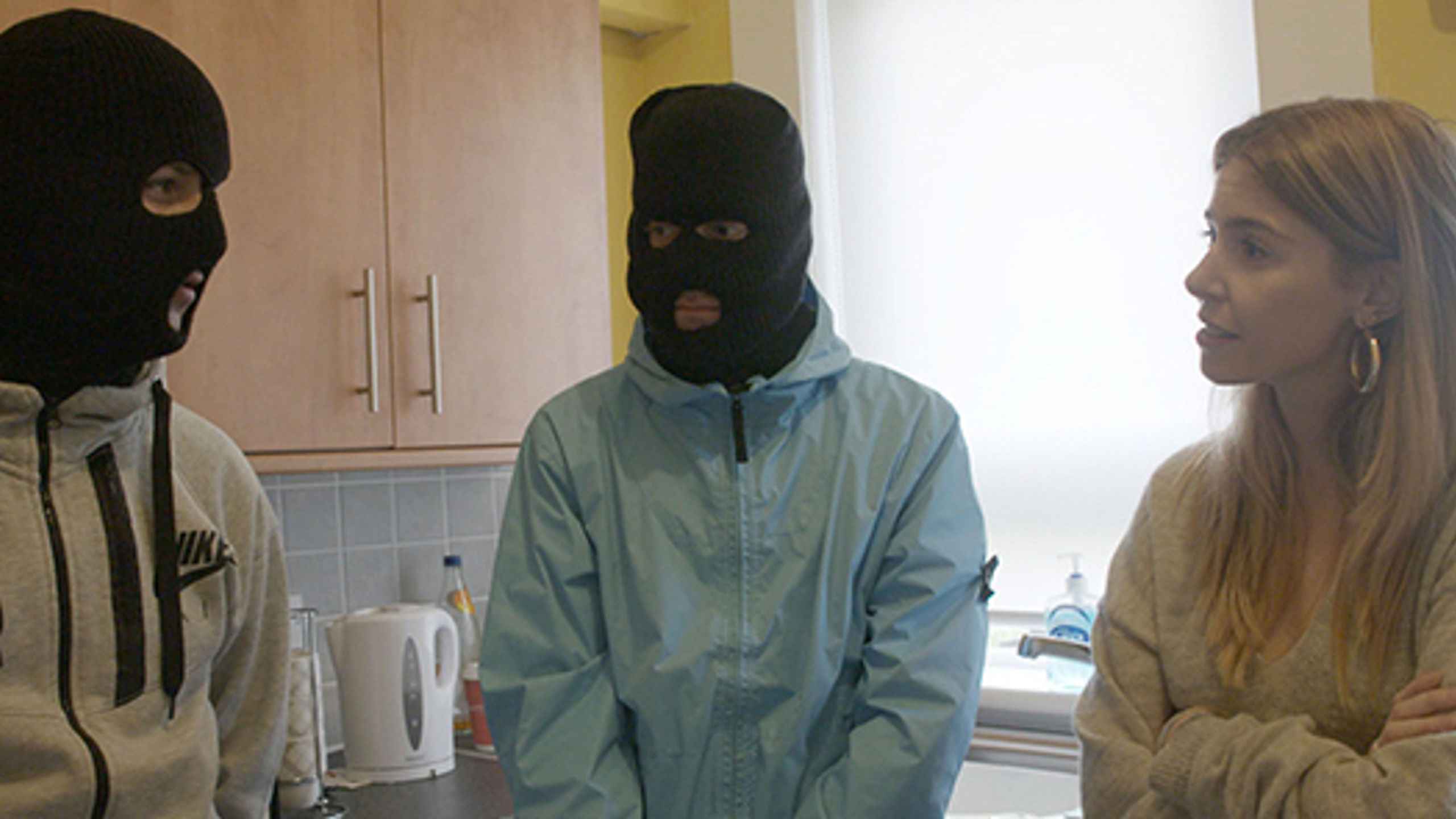 Stacey Dooley Investigates: Kids selling drugs online - BBC1, BBC2, BBC3